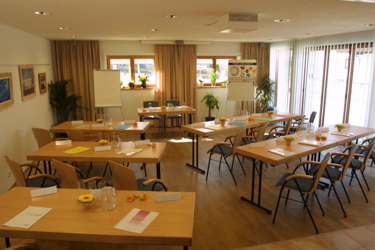 Alter Ziehbrunnen Hotel Bad Endorf Kültér fotó