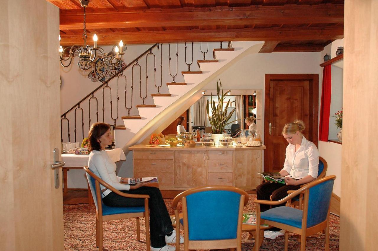 Alter Ziehbrunnen Hotel Bad Endorf Kültér fotó