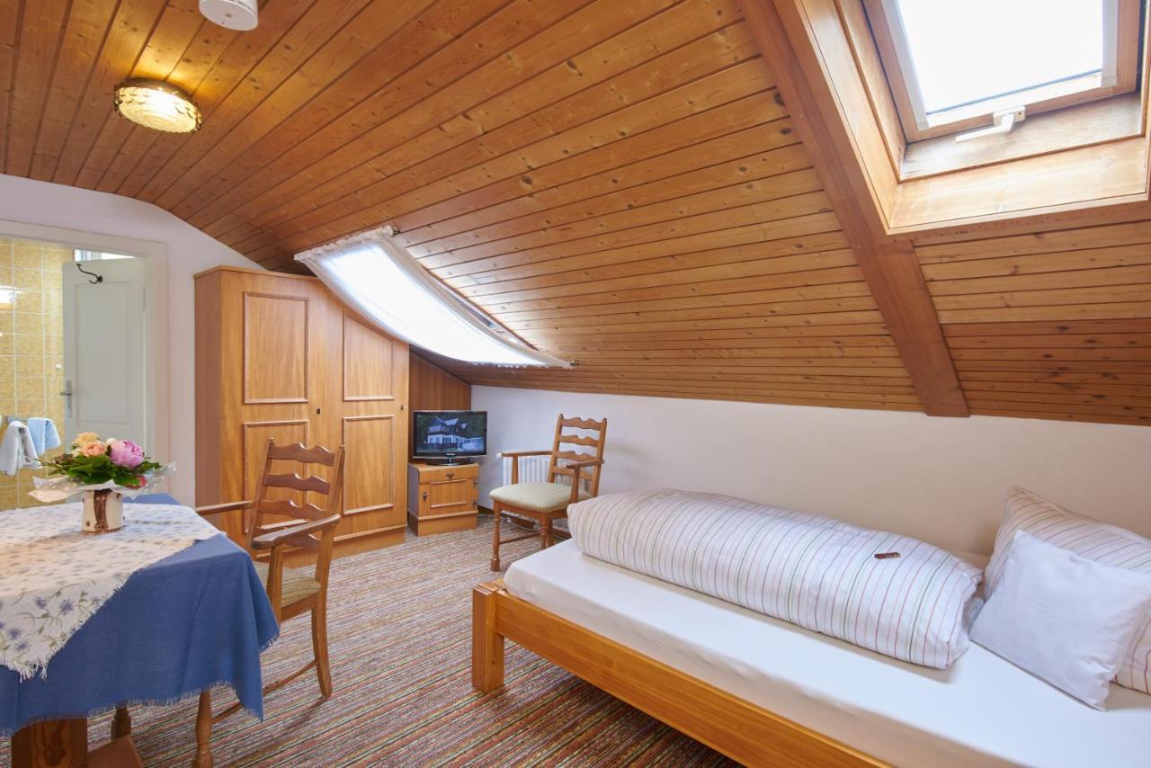 Alter Ziehbrunnen Hotel Bad Endorf Kültér fotó